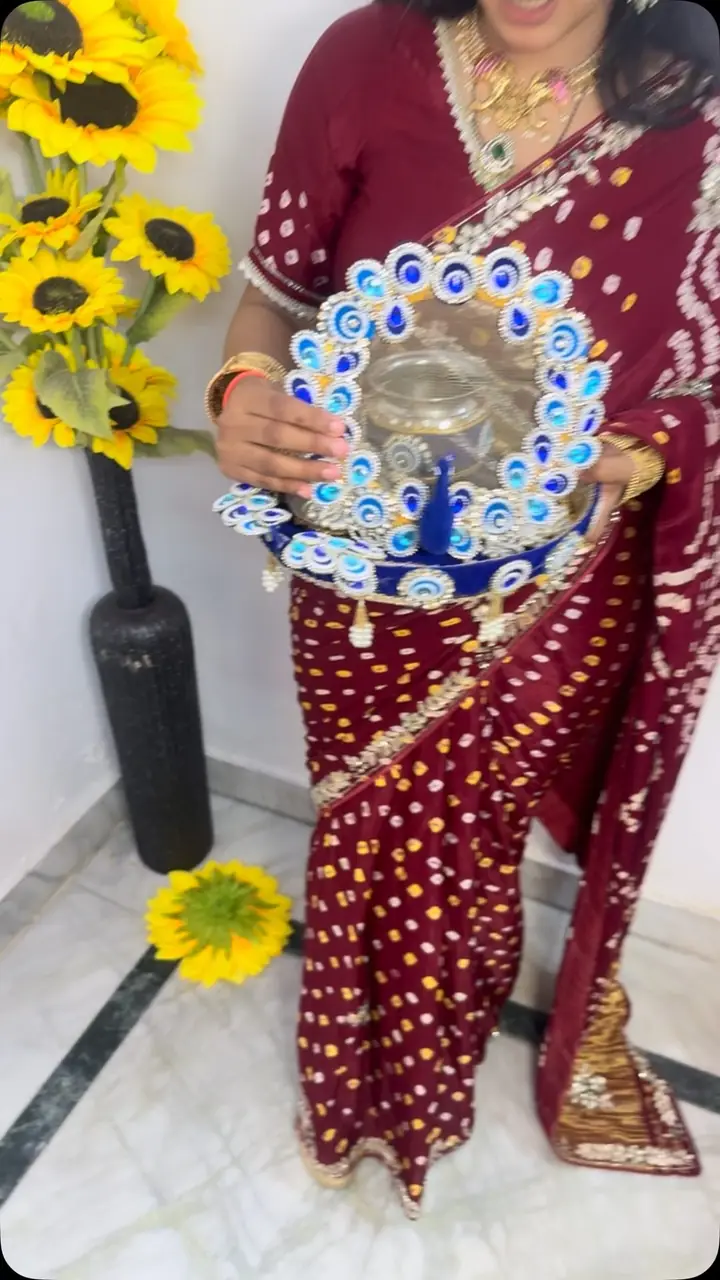 Indian women are already planning their Karwa Chauth looks 🌙