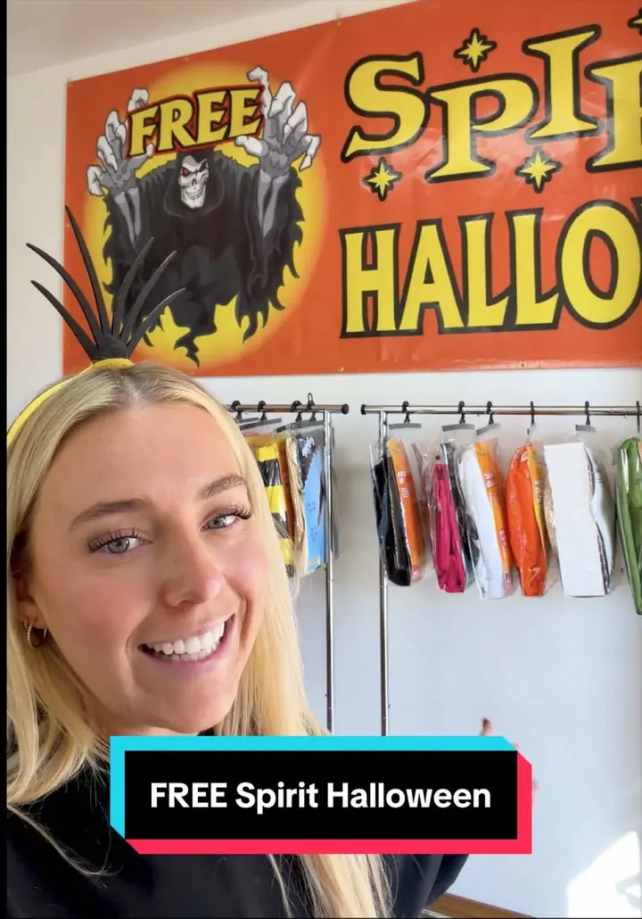 Americans are doing their yearly Spirit Halloween run, jokes and all 🎃